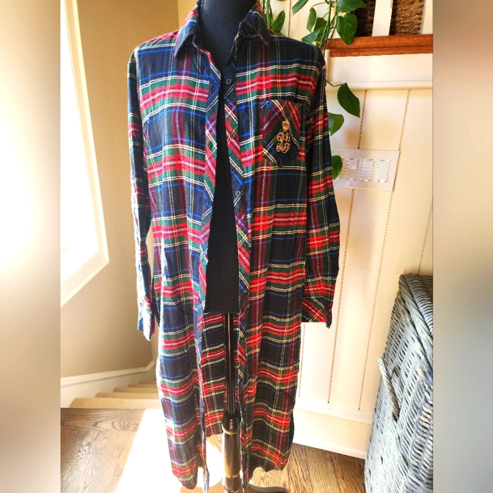 NWT Ralph Lauren Long Sleeved Tartan Plaid Button Down Sleepshirt Small
